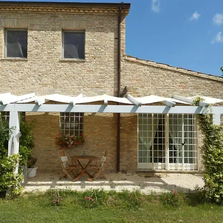 Il Giardino Nella Valle Belvedere Ostrense Zimmer foto