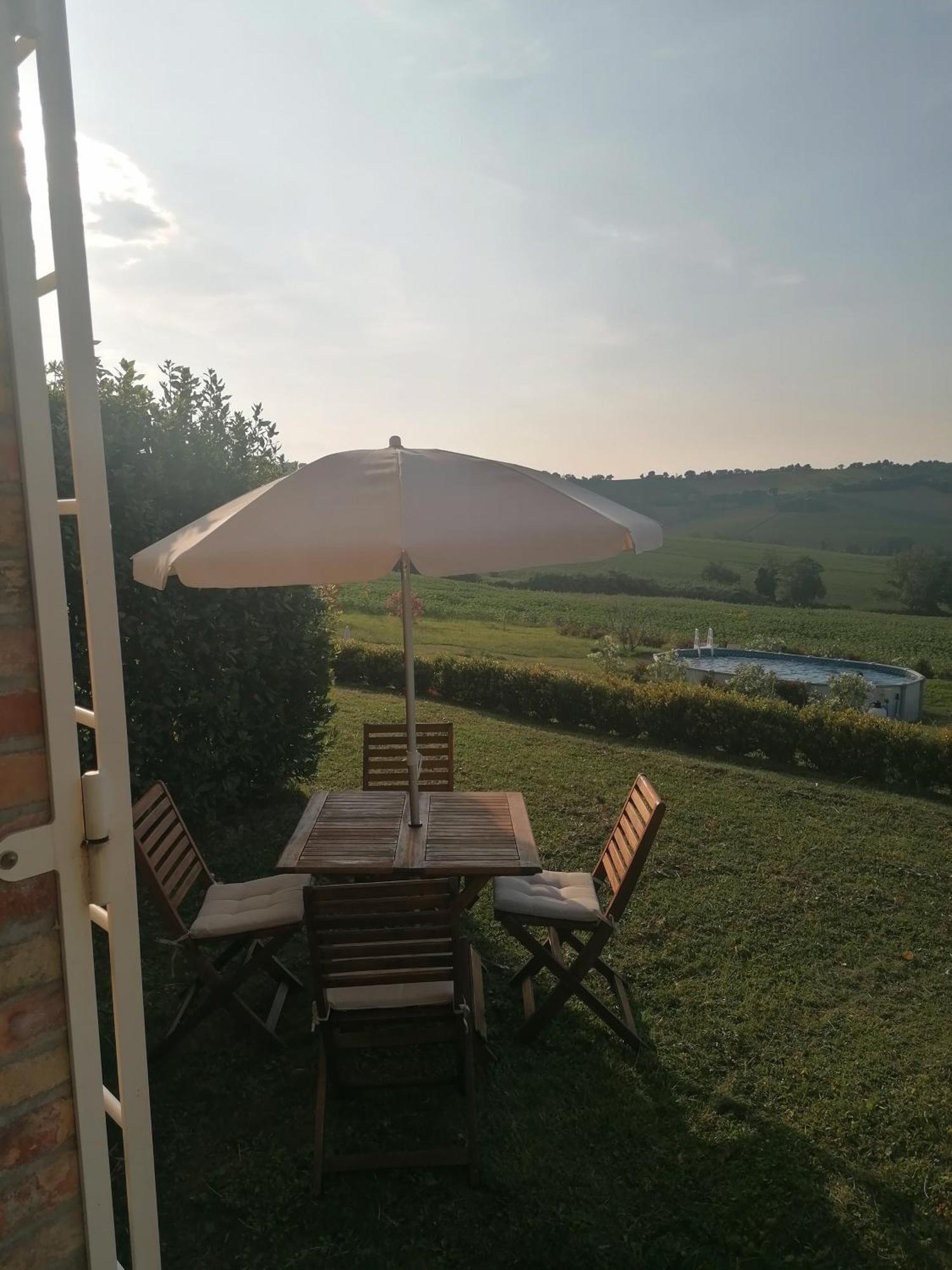 Apartment Il Giardino Nella Valle Belvedere Ostrense