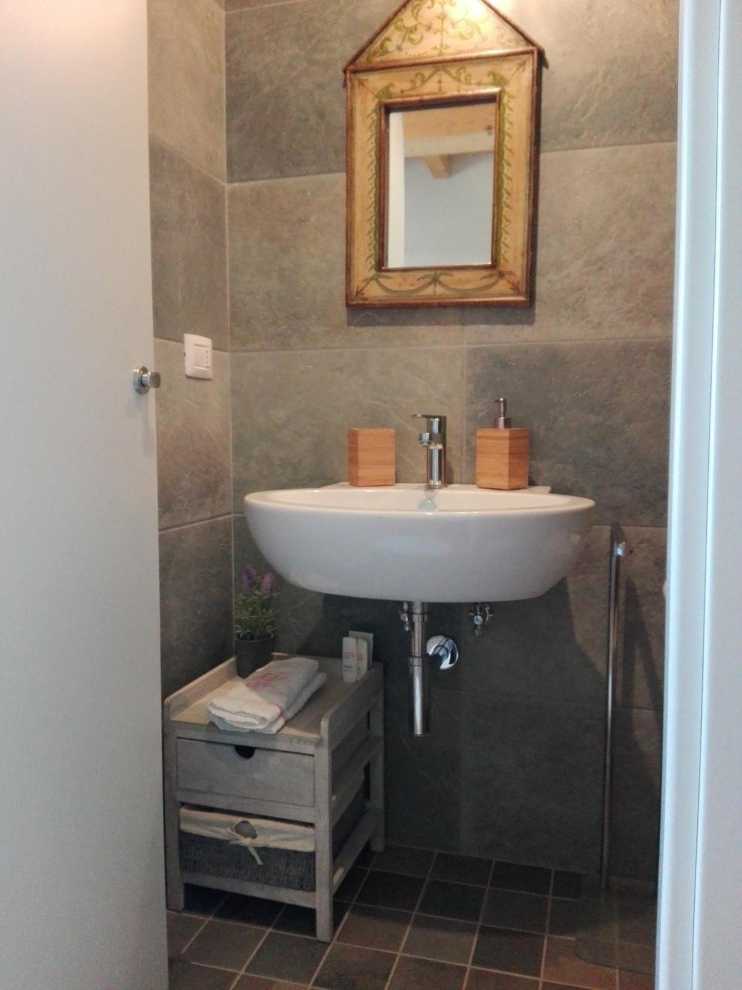 Apartment Il Giardino Nella Valle Belvedere Ostrense